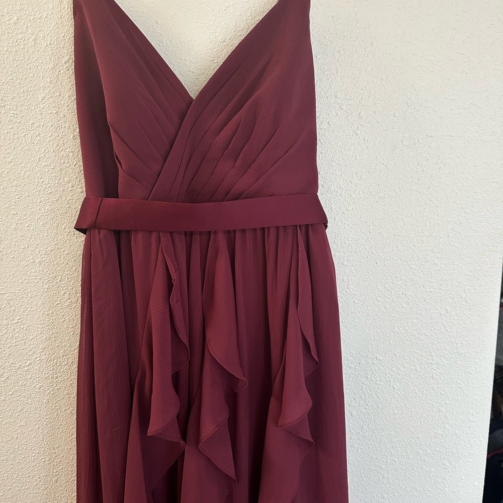 EUC Vera Wang Formal dress,Burgundy/Wine color